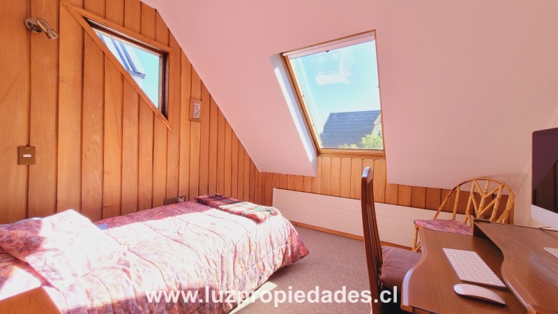 Vía Azul N°1050, Lomas de Reloncaví - Luz Propiedades