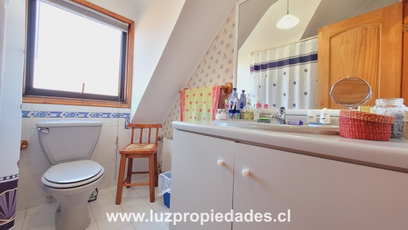 Vía Azul N°1050, Lomas de Reloncaví - Luz Propiedades