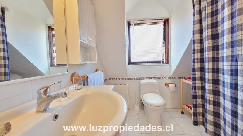 Vía Azul N°1050, Lomas de Reloncaví - Luz Propiedades