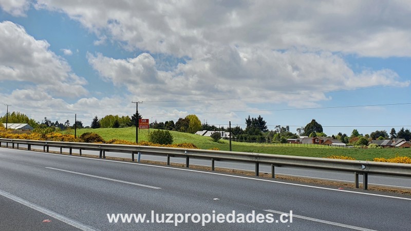 L&iacute;nea Vieja S/N, entre entrada Norte y Sur - Luz Propiedades