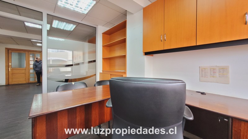 Antonio Varas N°216, Of. 403., Ed. Torres del Puerto - Luz Propiedades