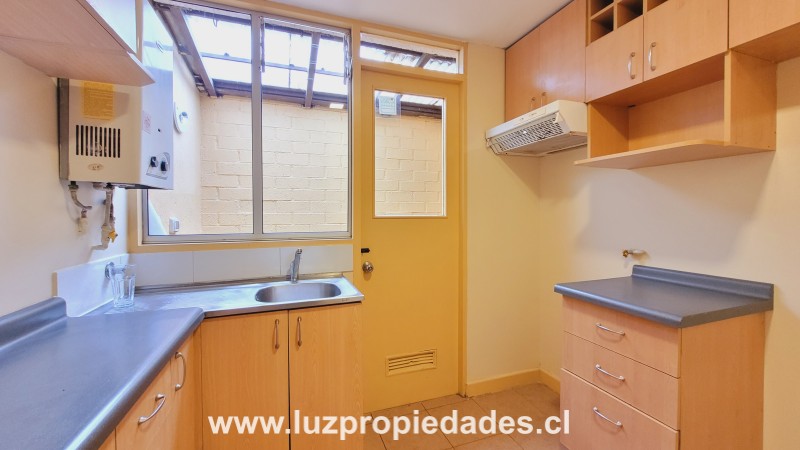 Avenida Austral N&ordm; 1369, Jard&iacute;n Austral - Luz Propiedades