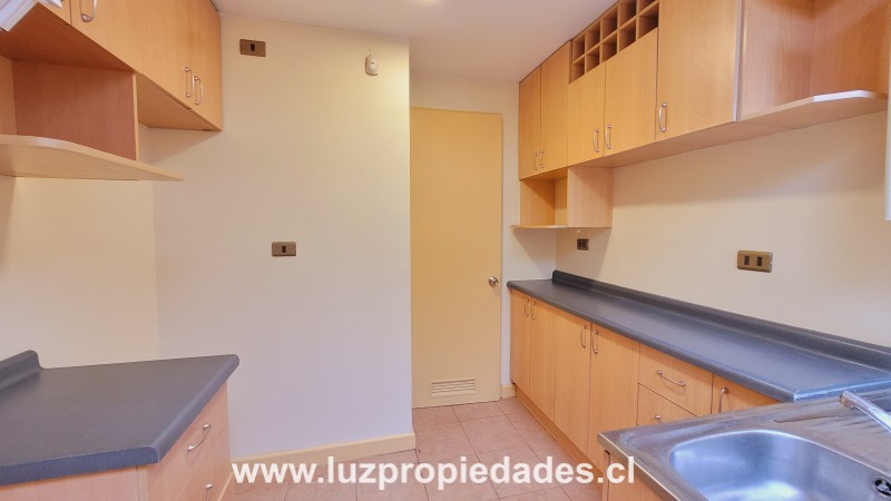 Avenida Austral N&ordm; 1369, Jard&iacute;n Austral - Luz Propiedades