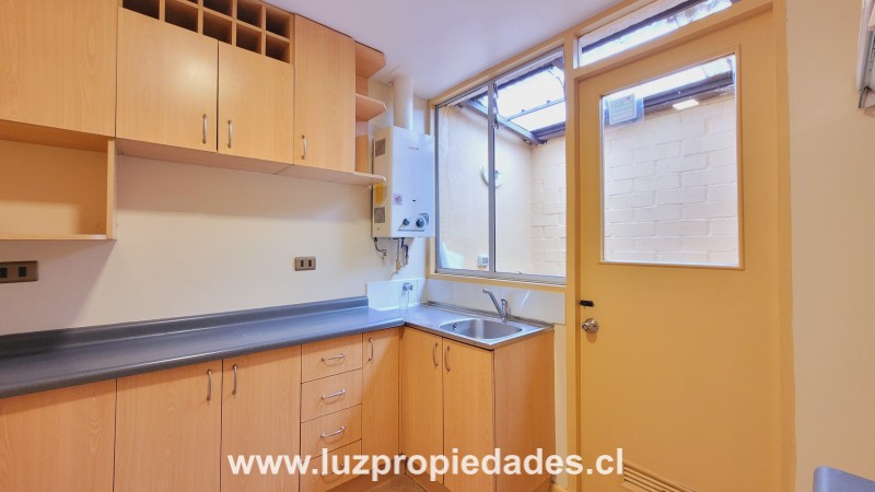 Avenida Austral N&ordm; 1369, Jard&iacute;n Austral - Luz Propiedades