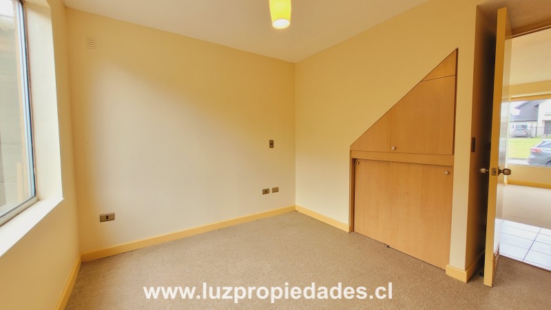 Avenida Austral N&ordm; 1369, Jard&iacute;n Austral - Luz Propiedades