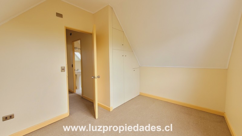 Avenida Austral N&ordm; 1369, Jard&iacute;n Austral - Luz Propiedades