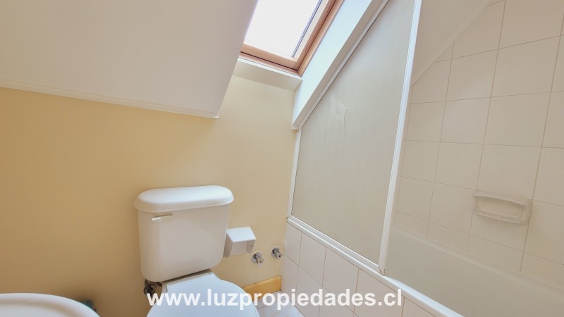 Avenida Austral N&ordm; 1369, Jard&iacute;n Austral - Luz Propiedades