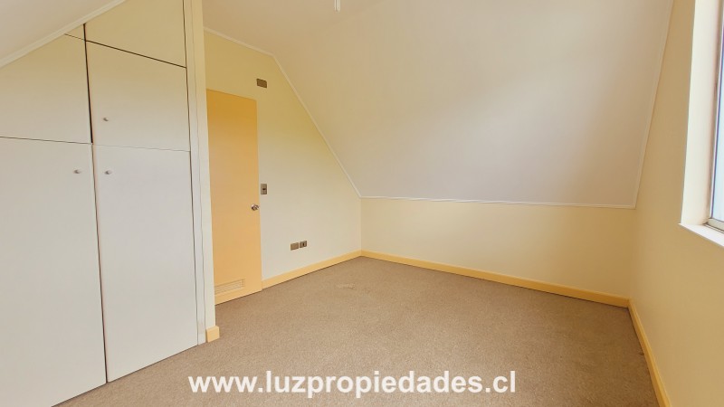 Avenida Austral N&ordm; 1369, Jard&iacute;n Austral - Luz Propiedades