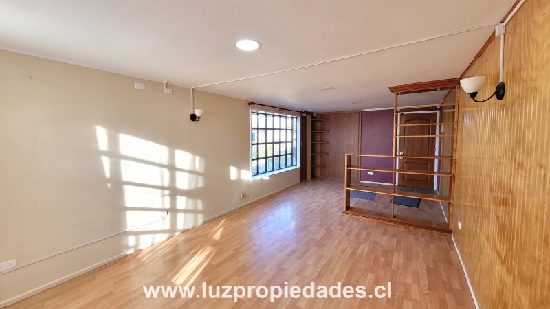 Borde N°1708, Pje 12, Jardines Mirador, Cardonal - Luz Propiedades