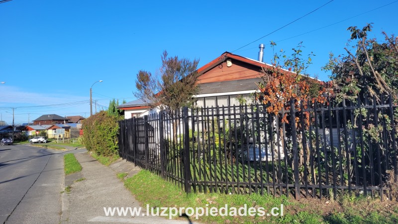 Borde N°1708, Pje 12, Jardines Mirador, Cardonal - Luz Propiedades