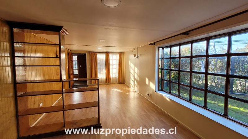Borde N°1708, Pje 12, Jardines Mirador, Cardonal - Luz Propiedades