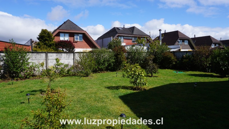 Calle Interior N&ordm;1733, Mirador de la Bah&iacute;a - Luz Propiedades
