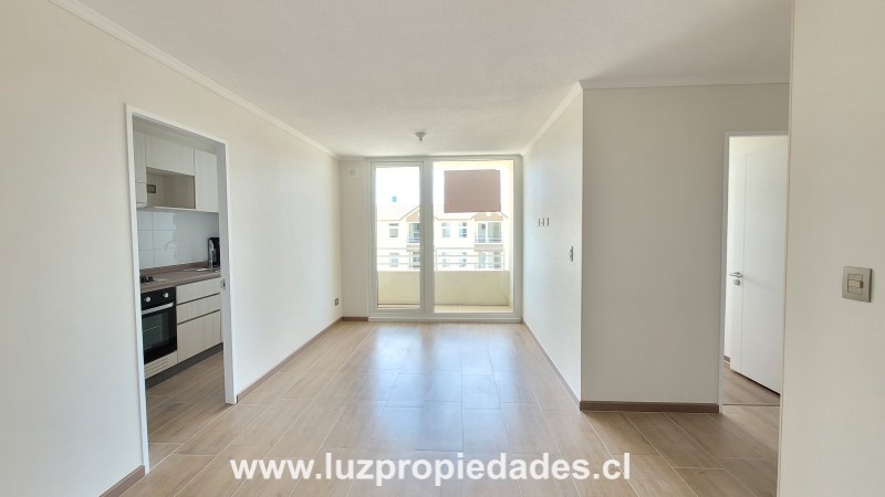 Diagonal Laguna 1 N°4401, Depto. 406, Condominio Vista Cordillera - Luz Propiedades
