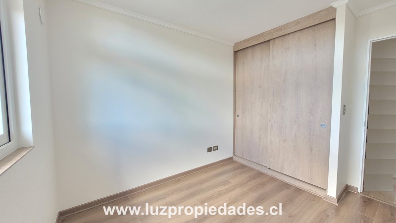 Diagonal Laguna 1 N°4401, Depto. 406, Condominio Vista Cordillera - Luz Propiedades