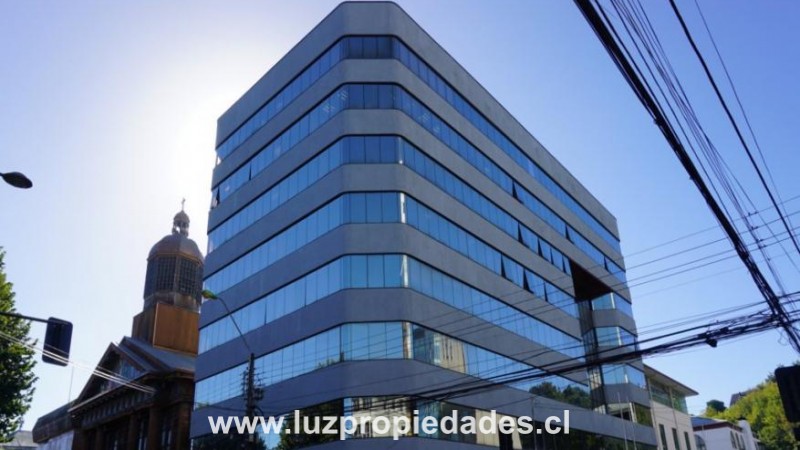 Edificio Plaza, O´higgins  N° 167, Of. 805 - Luz Propiedades