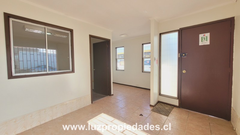 KM. 3 RUTA 226, LOTE 4, BODEGA 4, HUSAMONTT - Luz Propiedades