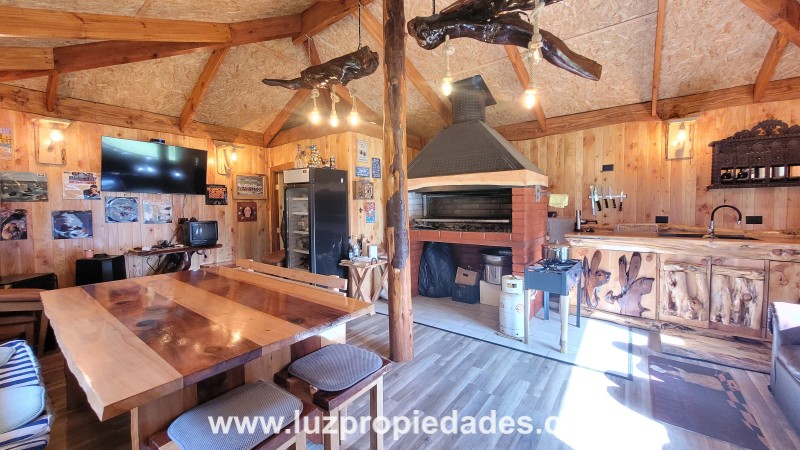 Las Quemas, sector Pullencho - Luz Propiedades