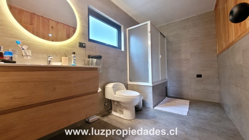 Las Quemas, sector Pullencho - Luz Propiedades