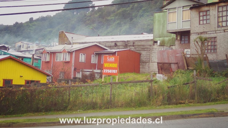 Padre Harter Nº660 y Santa Teresa Nº662 - Luz Propiedades
