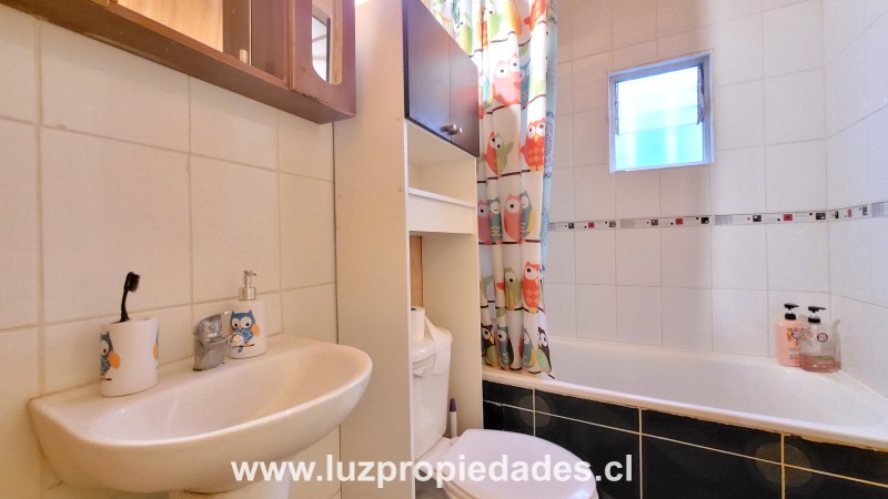 Psj. Caleta Angelmó N°1006, Alerce Sur - Luz Propiedades