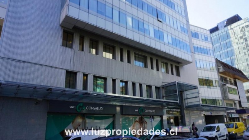 Quillota N&ordm; 175, Of. 1414, Ed. CCHC - Luz Propiedades