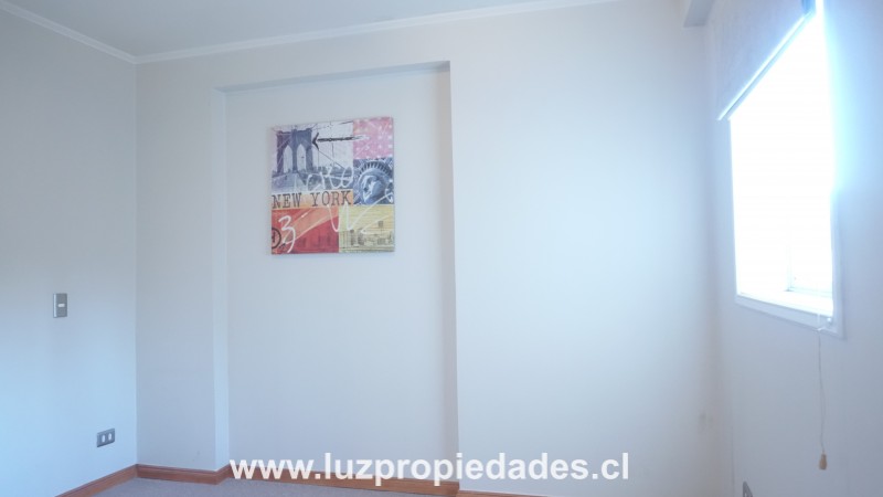 Regimiento Nº1321, Depto 402, Torre 8, Plaza del Valle - Luz Propiedades