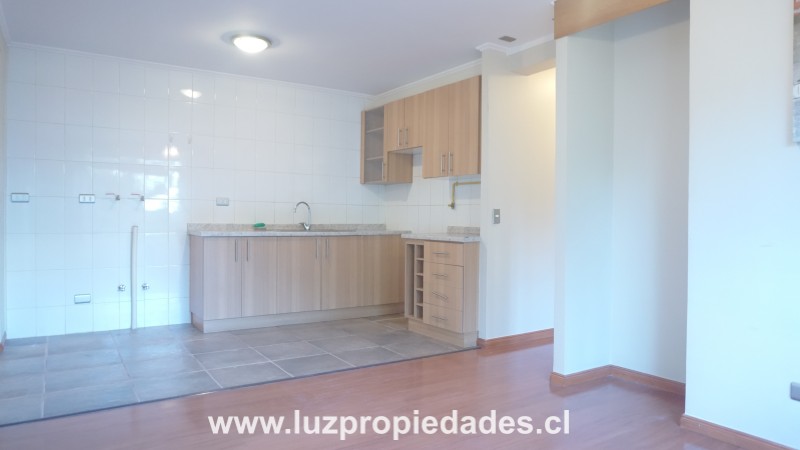 Regimiento Nº1321, Depto 402, Torre 8, Plaza del Valle - Luz Propiedades