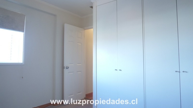 Regimiento Nº1321, Depto 402, Torre 8, Plaza del Valle - Luz Propiedades