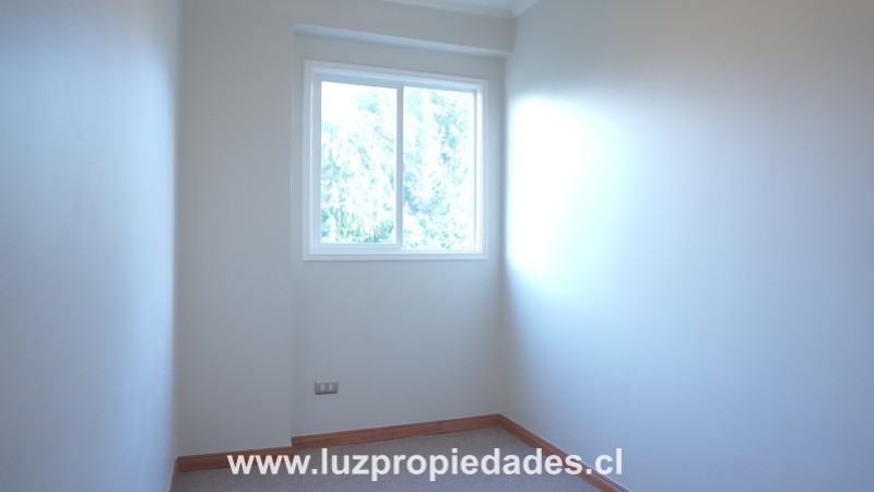 Regimiento Nº1321, Depto 402, Torre 8, Plaza del Valle - Luz Propiedades