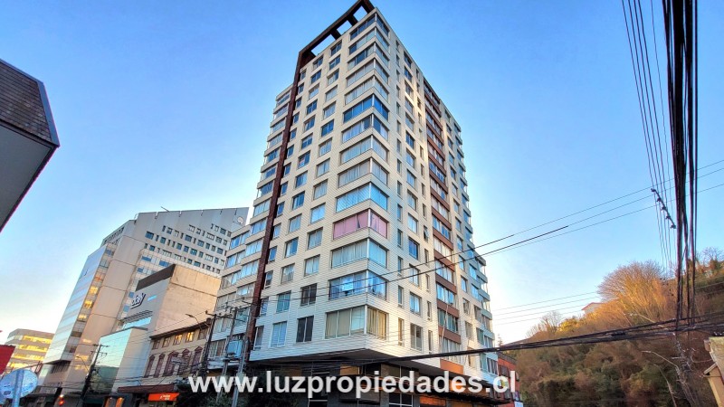 San Felipe N&ordm; 183, Edificio Plaza Vista, Depto. 803 - Luz Propiedades